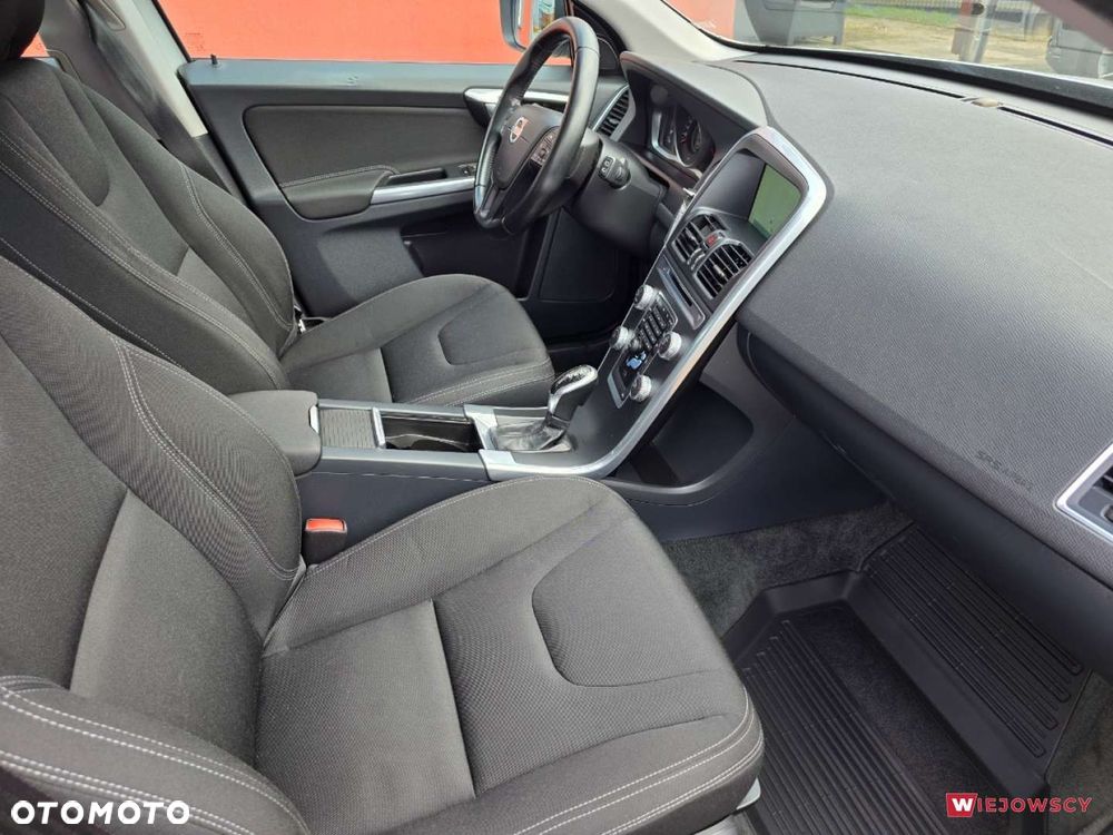 Volvo XC 60 - 18