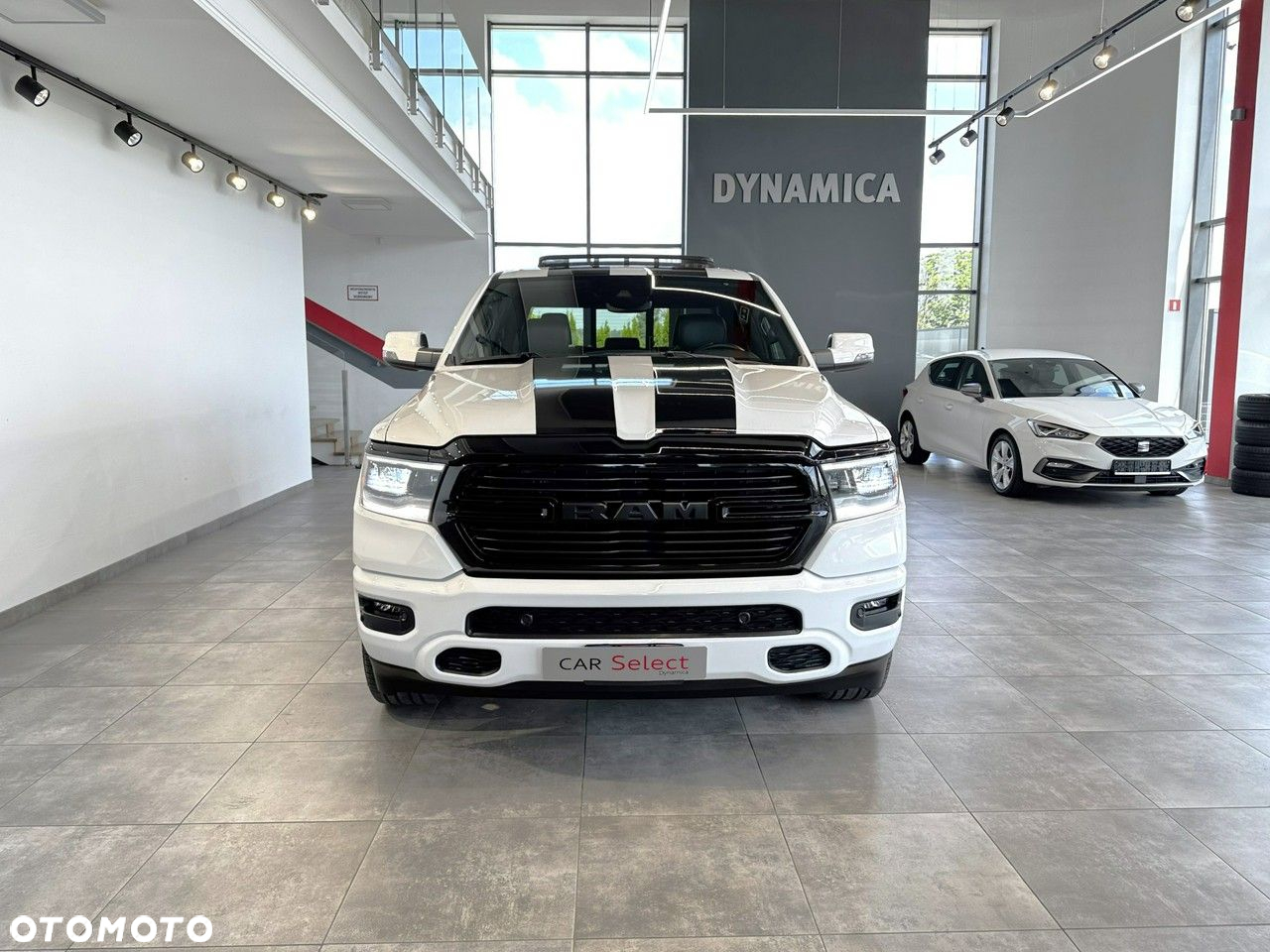 RAM 1500 - 4