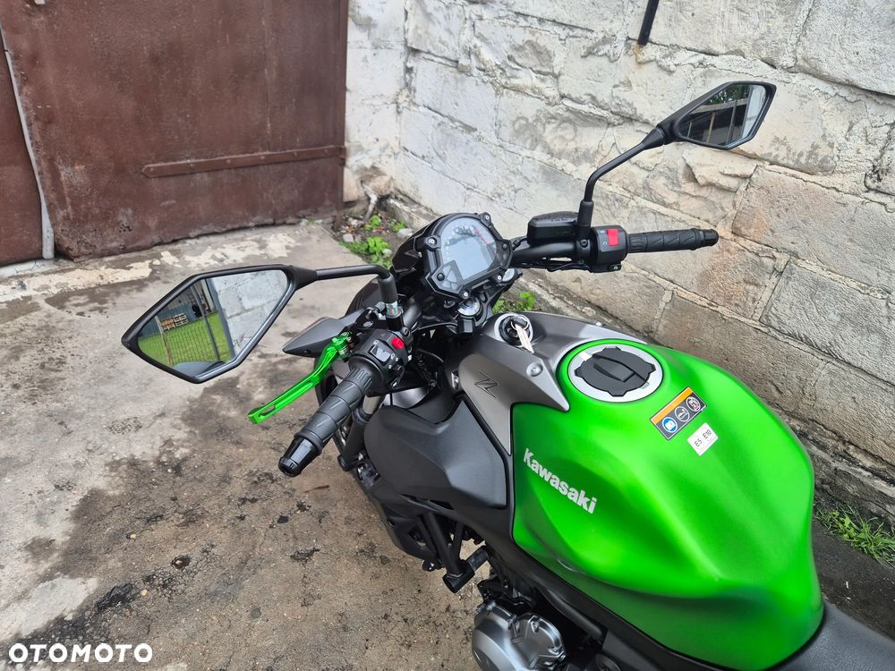 Kawasaki Z 650 - 10