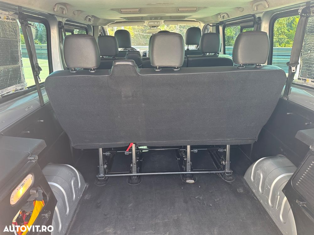 Renault Trafic - 10