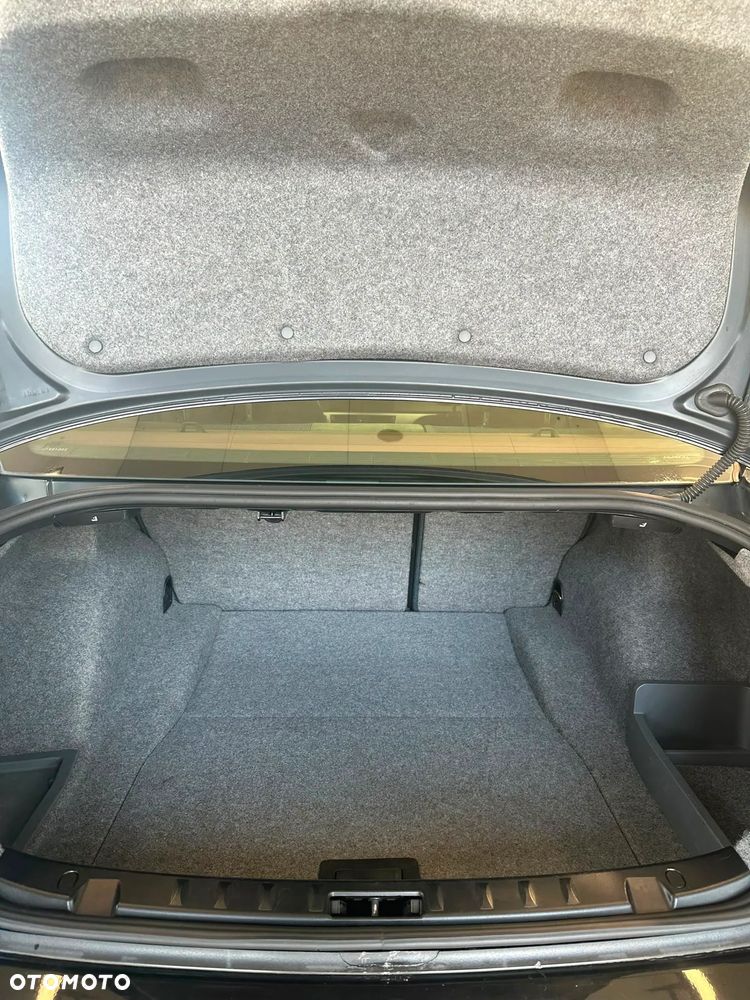 BMW Seria 3 320d DPF - 11