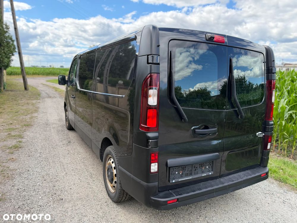 Opel Vivaro - 9