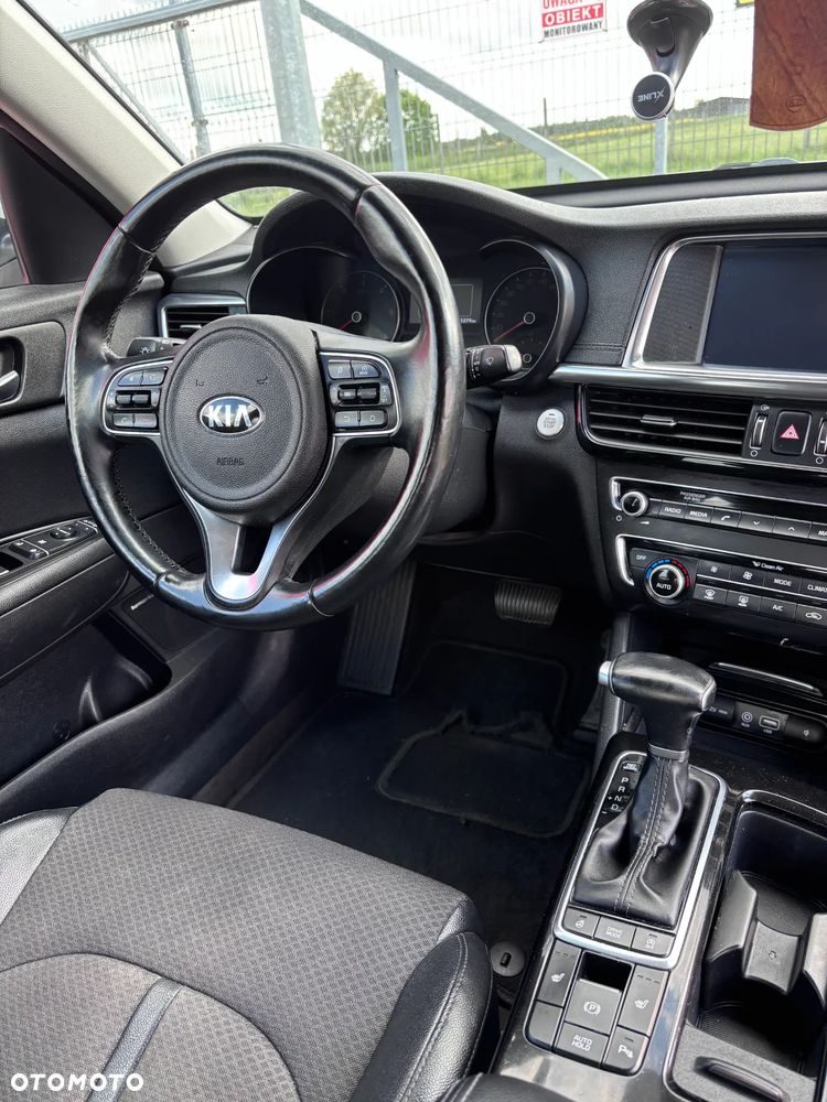Kia Optima 1.7 CRDI L DCT - 23
