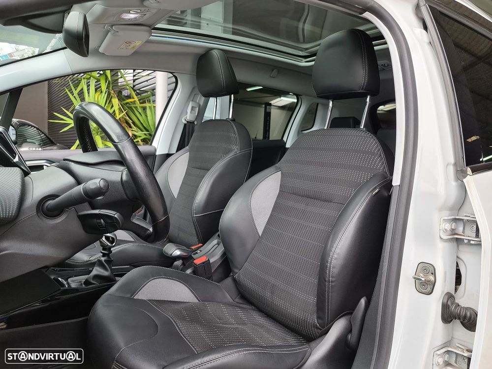 Peugeot 2008 1.6 BlueHDi Allure - 3