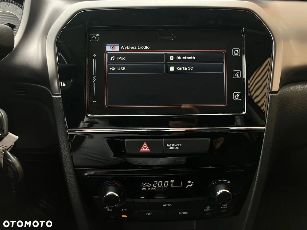 Suzuki Vitara 1.4 Boosterjet SHVS Elegance 2WD - 28