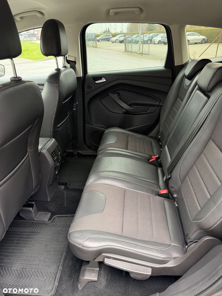 Ford Kuga 2.0 TDCi 4x4 Titanium - 20