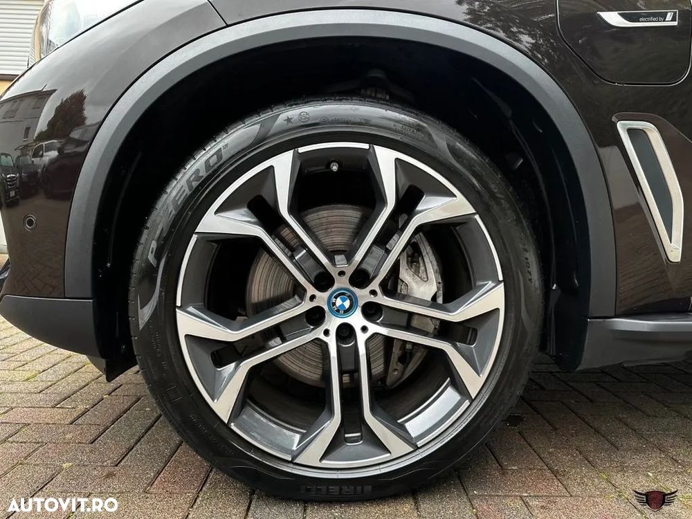 BMW X5 xDrive45e - 37