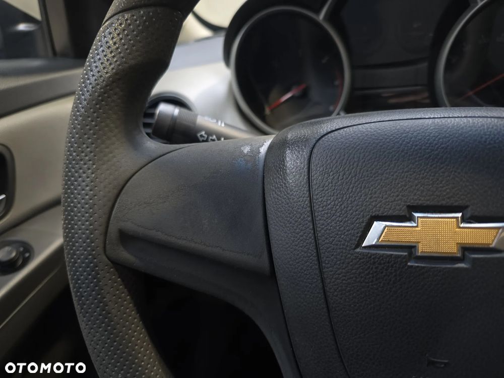 Chevrolet Cruze 2.0 VDCi Base - 18