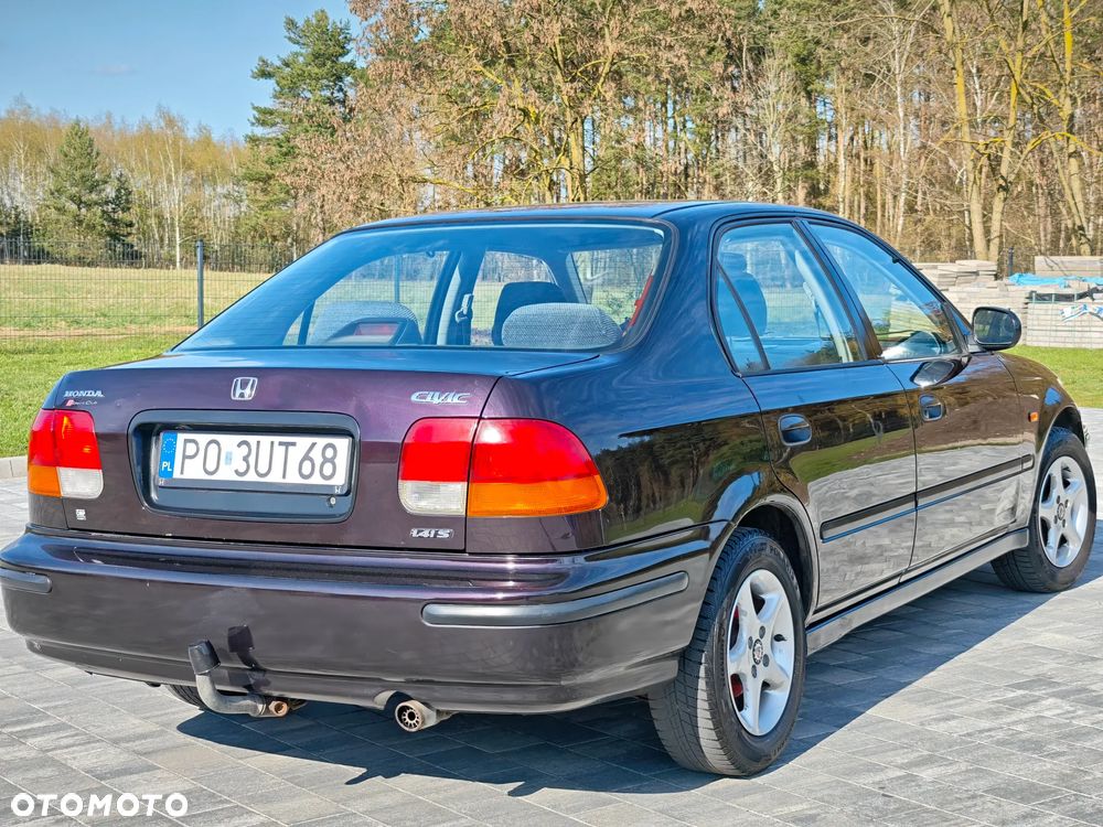 Honda Civic 1.4i S - 10
