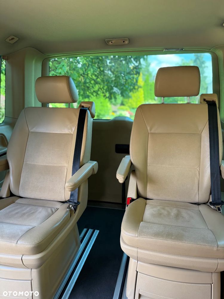 Volkswagen Multivan - 4
