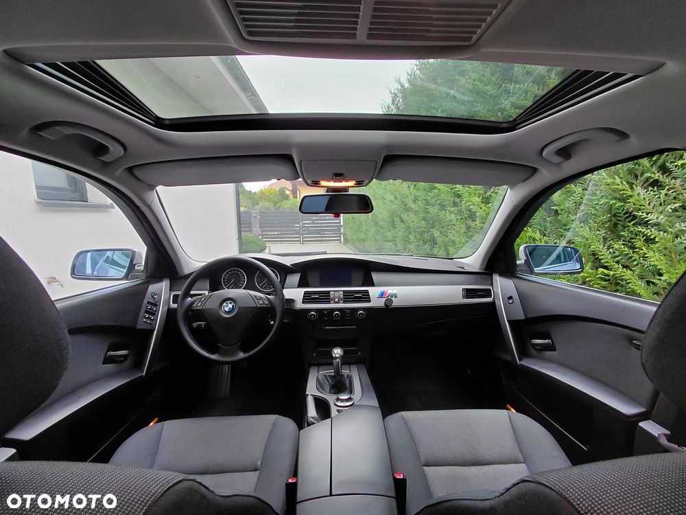 BMW Seria 5 520i - 21