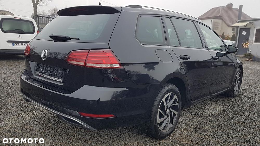 Volkswagen Golf 1.6 TDI SCR DSG Join - 5