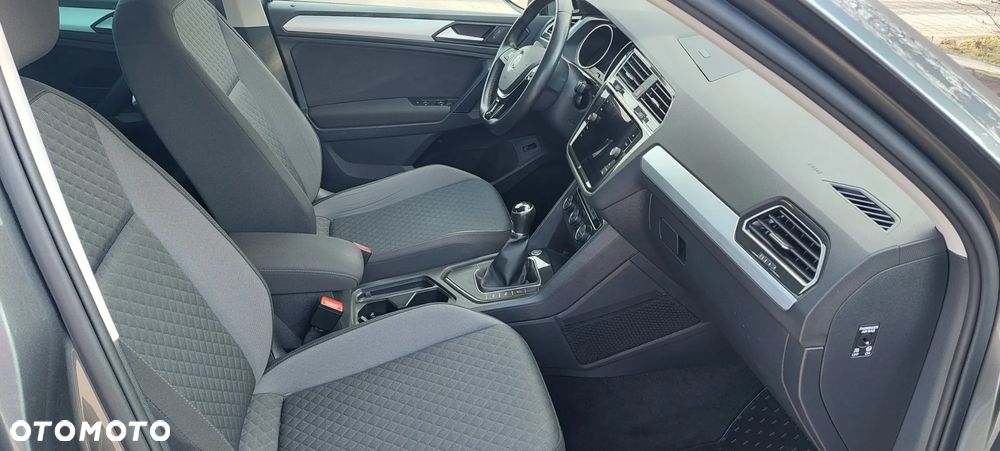 Volkswagen Tiguan 1.5 TSI EVO Comfortline - 11