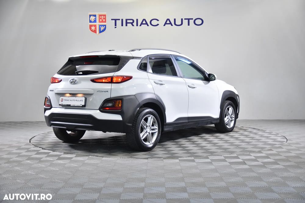 Hyundai KONA - 6