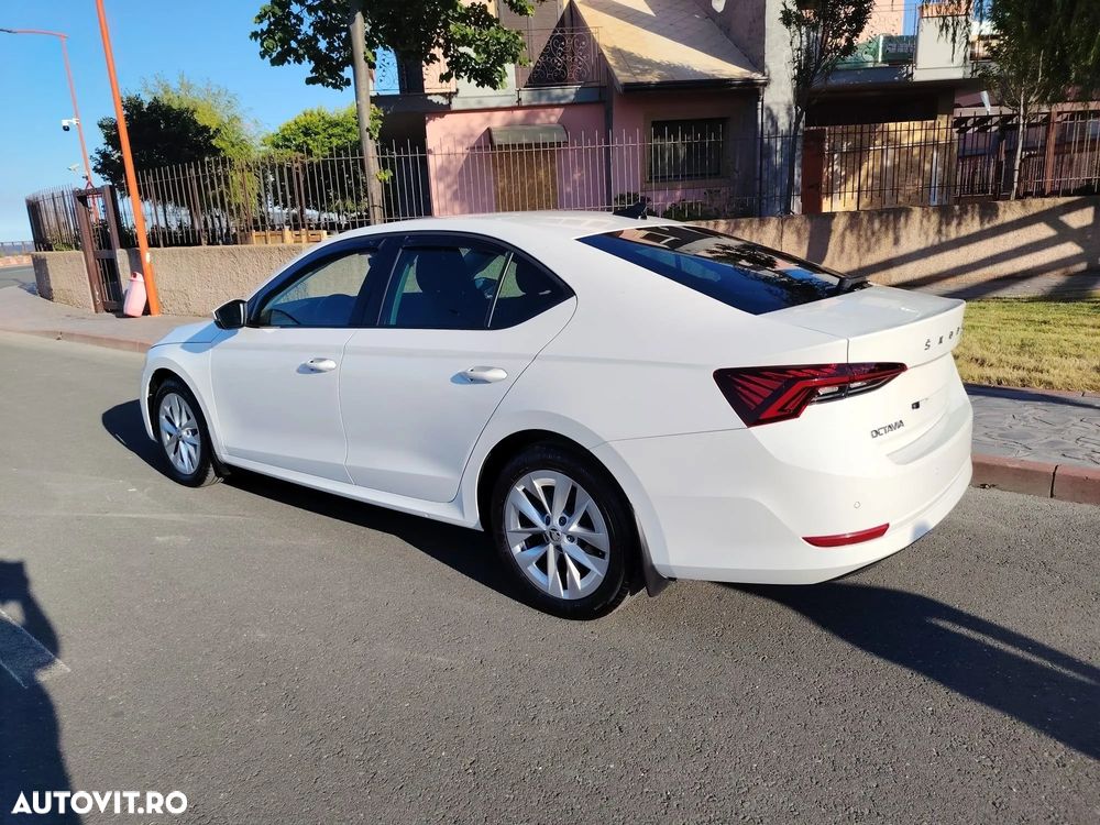 Skoda Octavia 1.5 TSI DSG MHEV Style - 7
