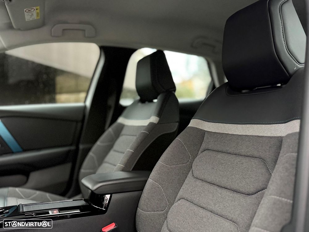 Citroën e-C4 50 kWh E-Series Collection - 33