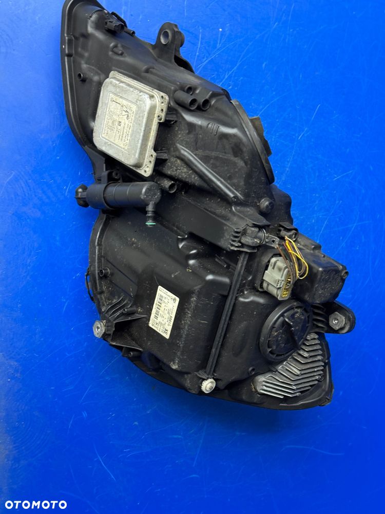 Prawy BI XENON MERCEDES W212 HELLA BDB KOMPLETNA - 11