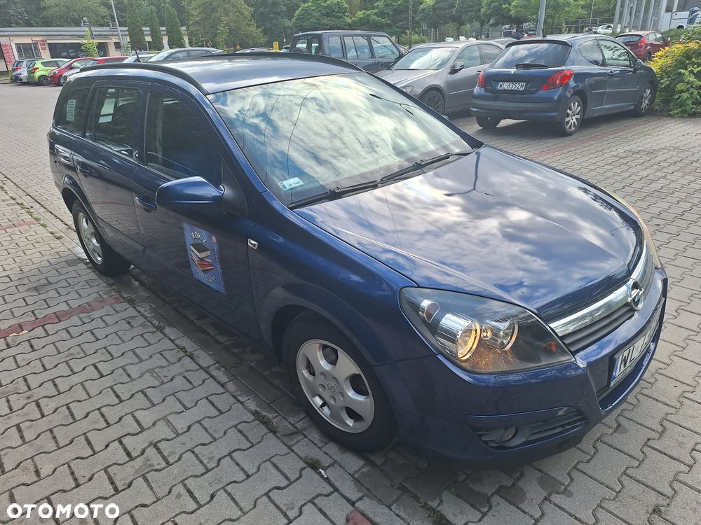 Opel Astra 1.6 Enjoy - 2