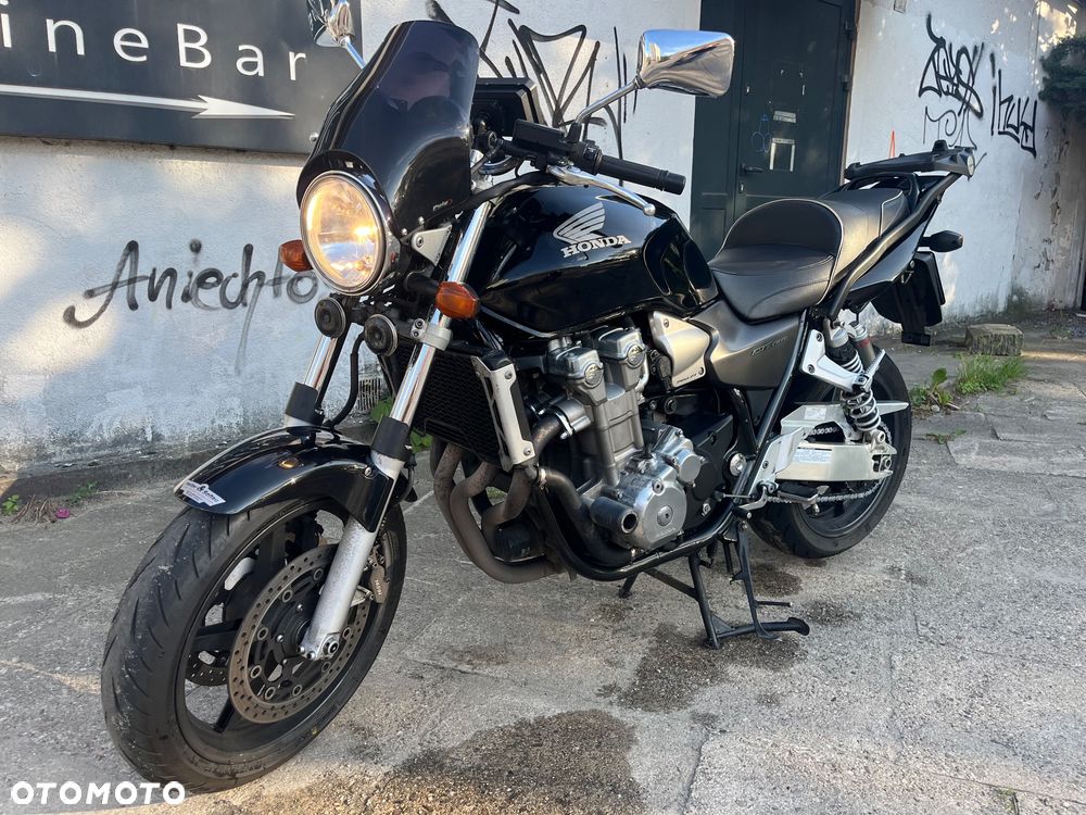 Honda CB - 7