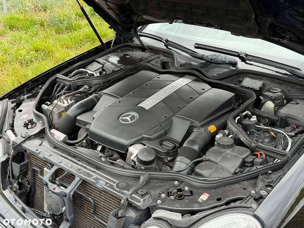 Mercedes-Benz Klasa E 500 Elegance - 23