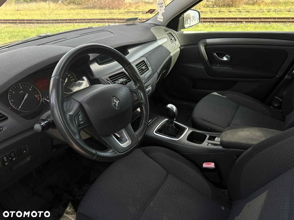 Renault Laguna 2.0 DCi Authentique - 10
