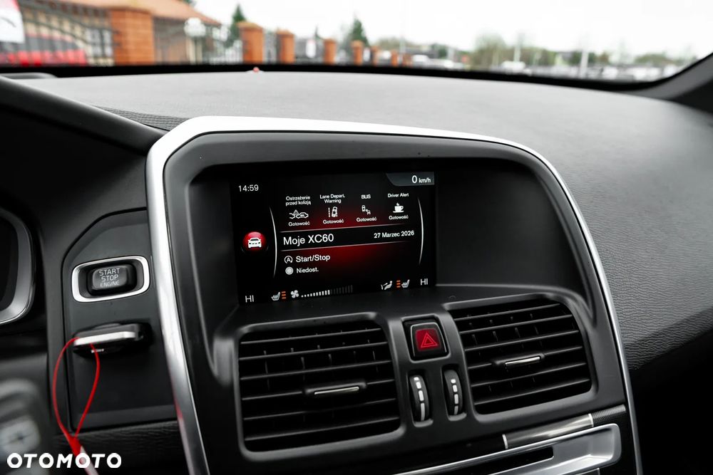Volvo XC 60 T5 AWD R-Design Momentum EU6 - 34