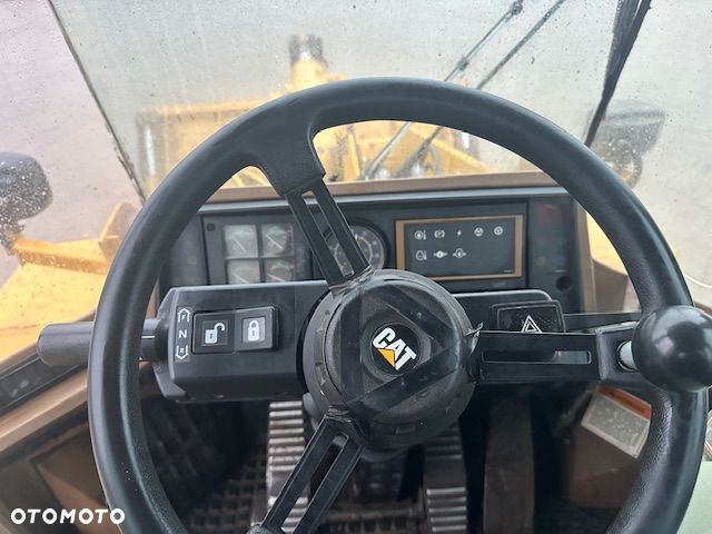 Caterpillar 924 F - 11