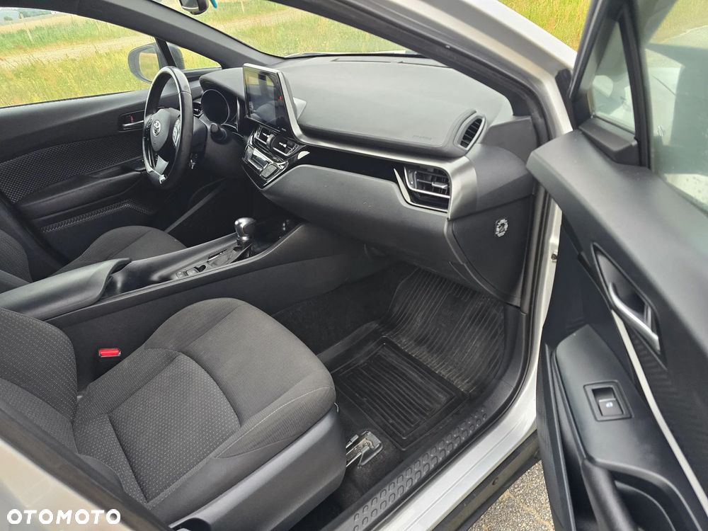 Toyota C-HR Style Selection - 9