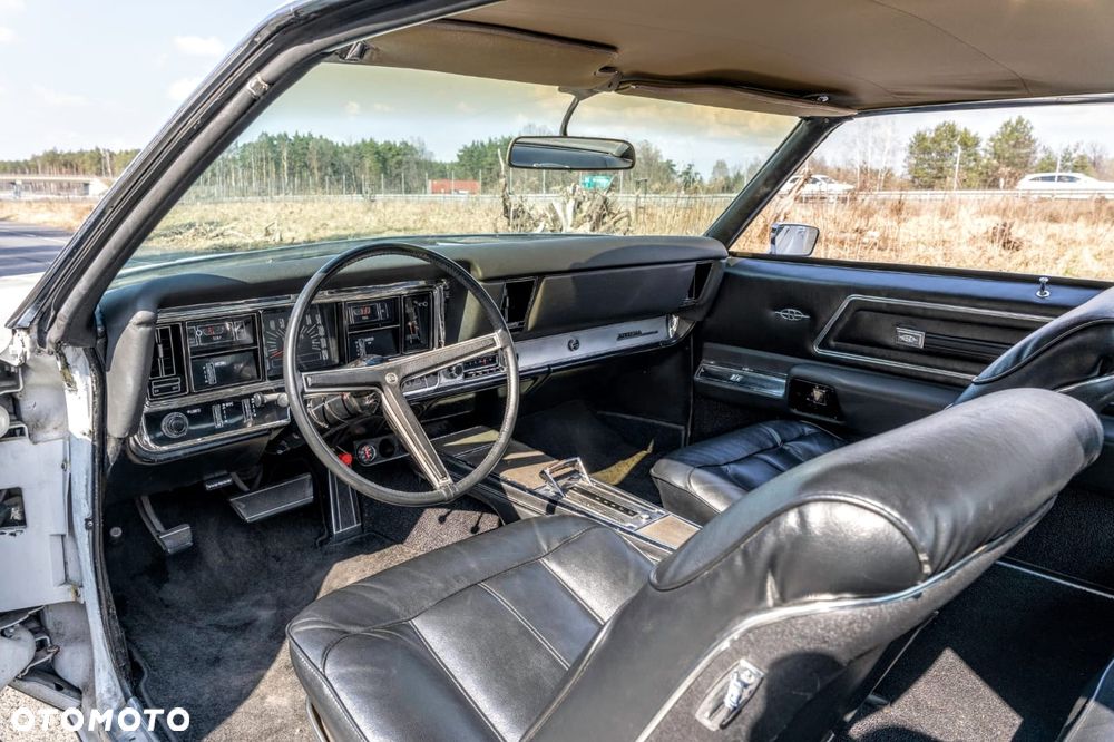 Buick Riviera - 10