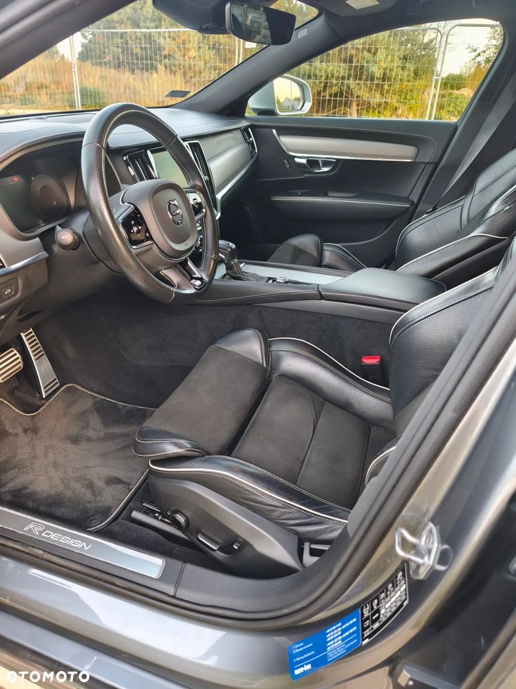 Volvo S90 - 13