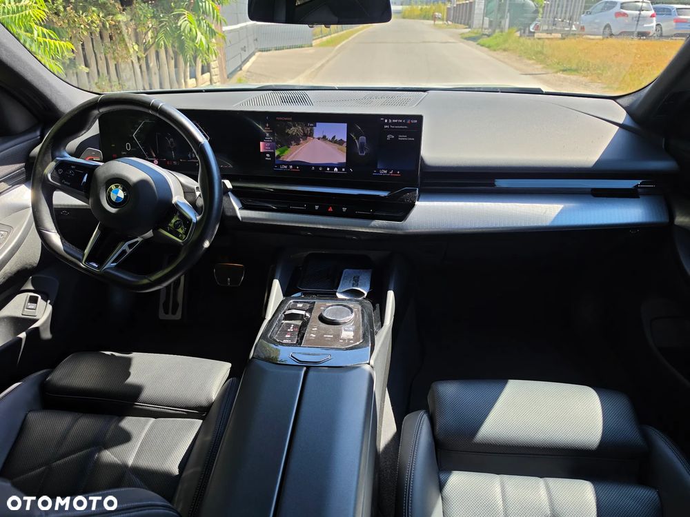 BMW Seria 5 520d mHEV M Sport - 23