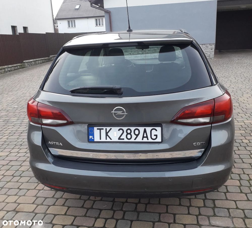 Opel Astra 1.6 CDTI Enjoy - 4