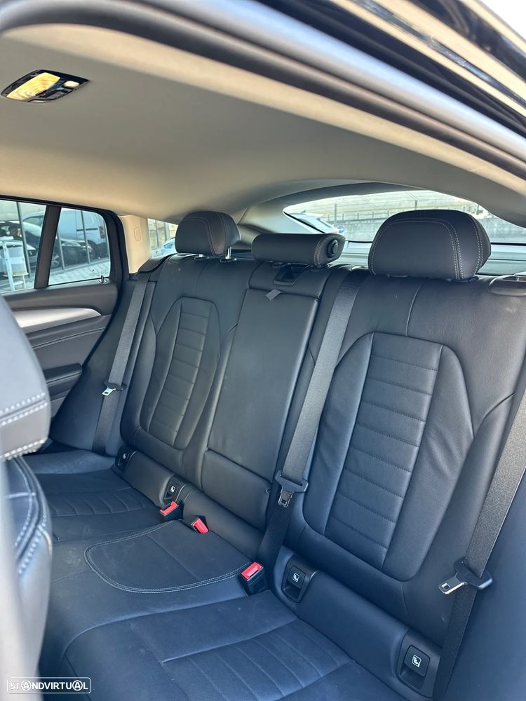 BMW X4 30 d xDrive Advantage Auto - 14