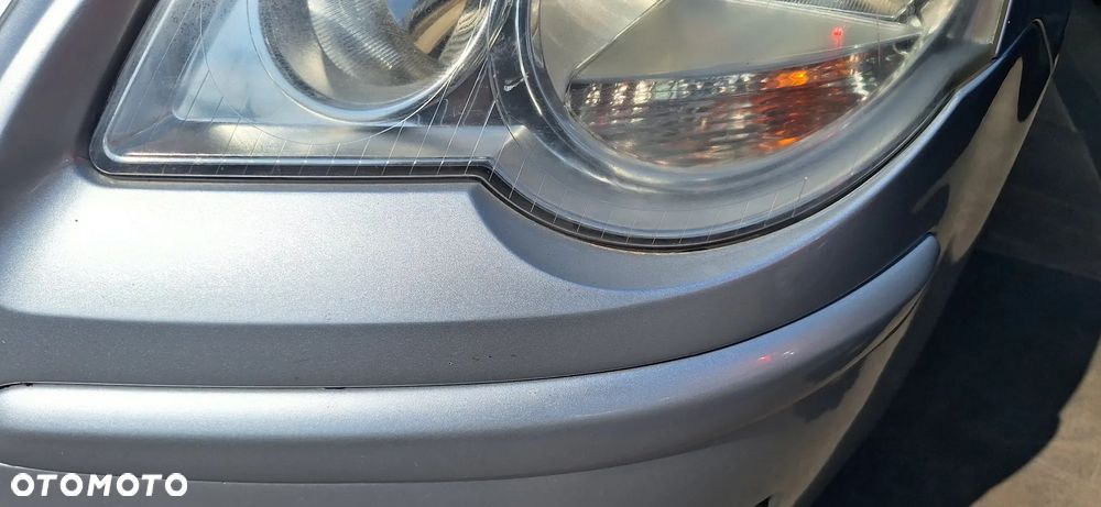 VW Polo 9N Lift 05- Zderzak Przód Przedni Kod Lakieru LA7W - 16