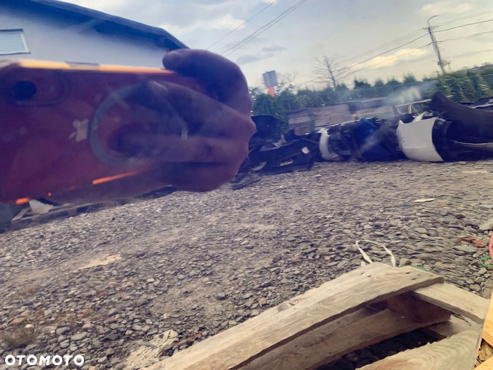 U8 CHRYSLER PACIFICA II 16- DRZWI PRAWE PRZÓD KOLOR PBX KOMPLETNE - 11