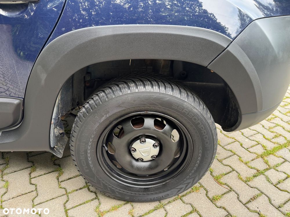 Dacia Duster 1.6 SCe Laureate 4x4 S&S - 28