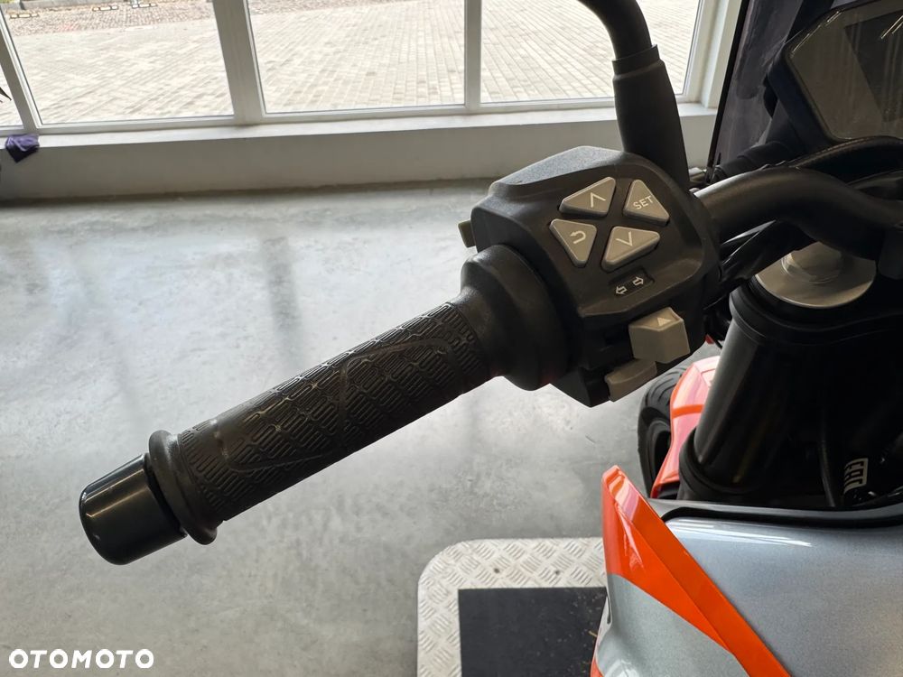 KTM Duke - 30