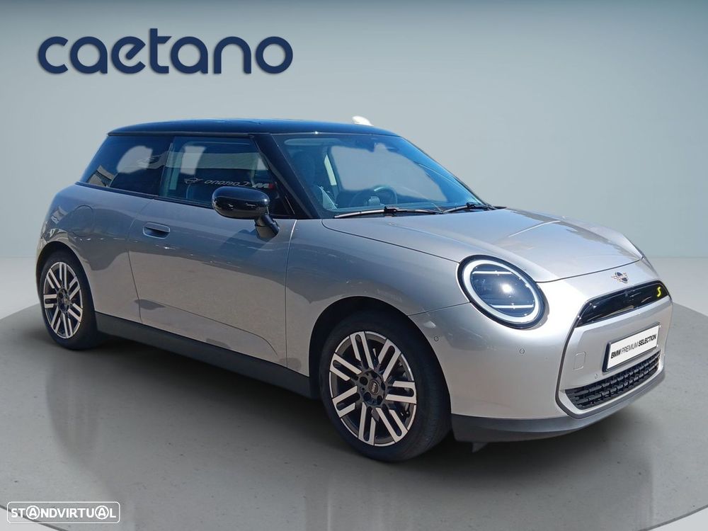 MINI 3 Portas Cooper SE Classic M - 10