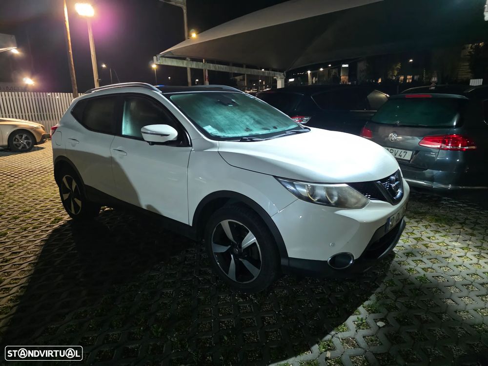 Nissan Qashqai 1.5 dCi Tekna Premium - 1