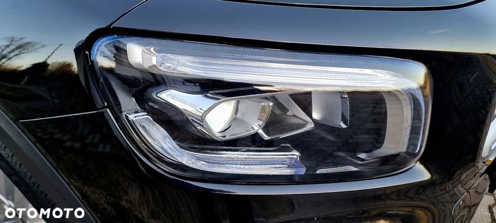 Mercedes-Benz GLB 200 Progressive 7G-DCT - 22