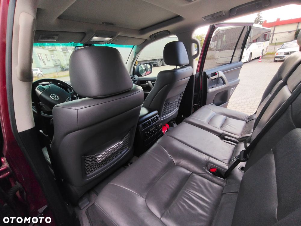 Toyota Land Cruiser LC 4.5 D-4D Prestige 7os - 8