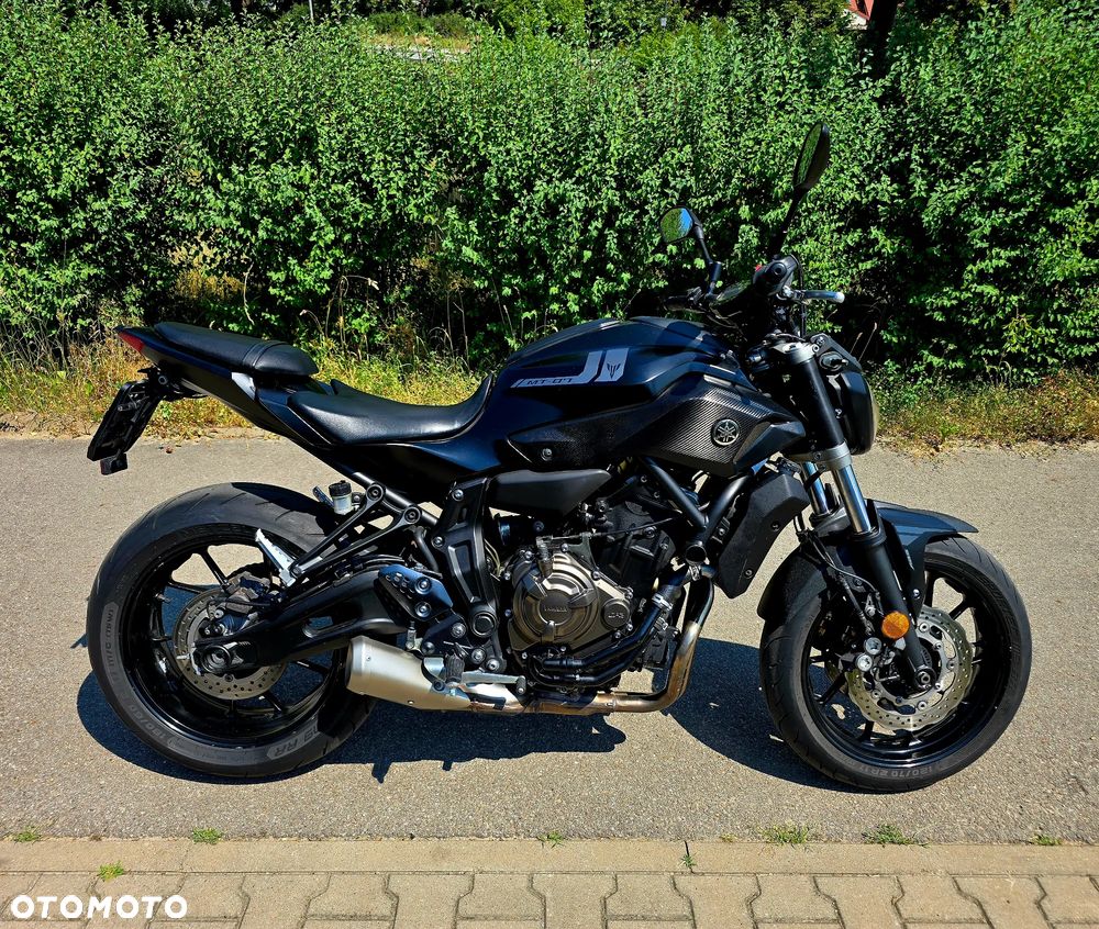 Yamaha MT - 8