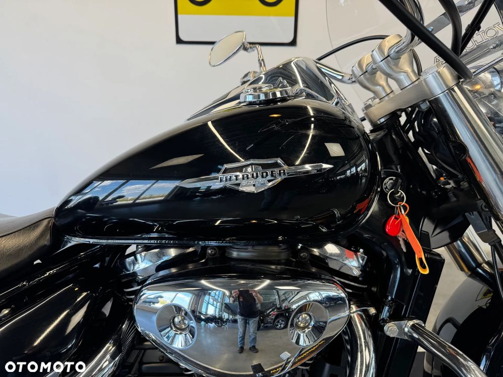 Suzuki VL 800 Volusia - 7
