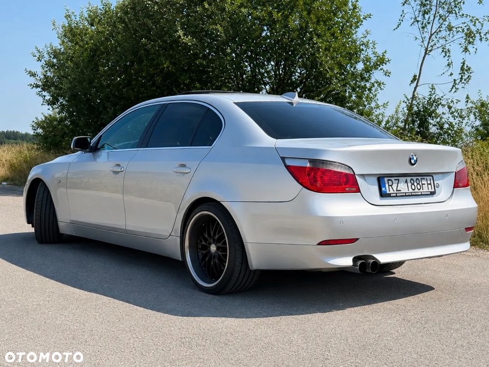 BMW Seria 5 520i - 3