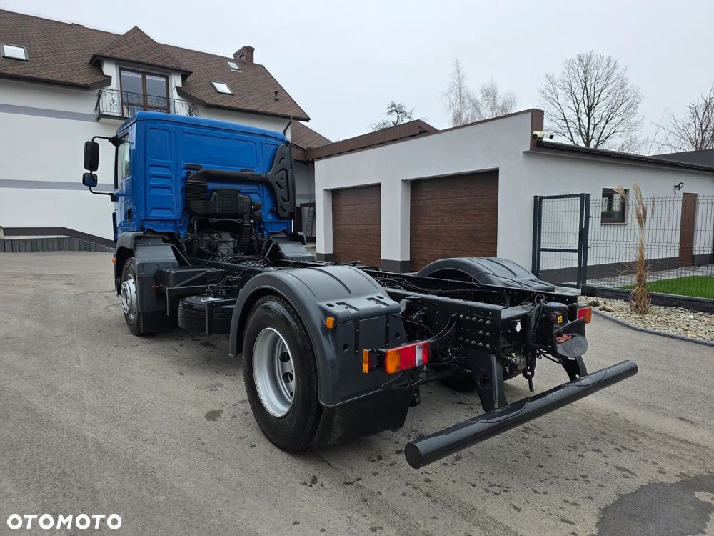 MAN TGM 18.320 urządzenie hakowe AXOR - 5