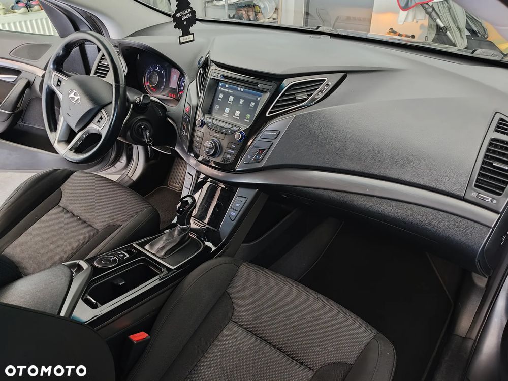 Hyundai i40 1.7 CRDi BlueDrive Comfort DCT - 10
