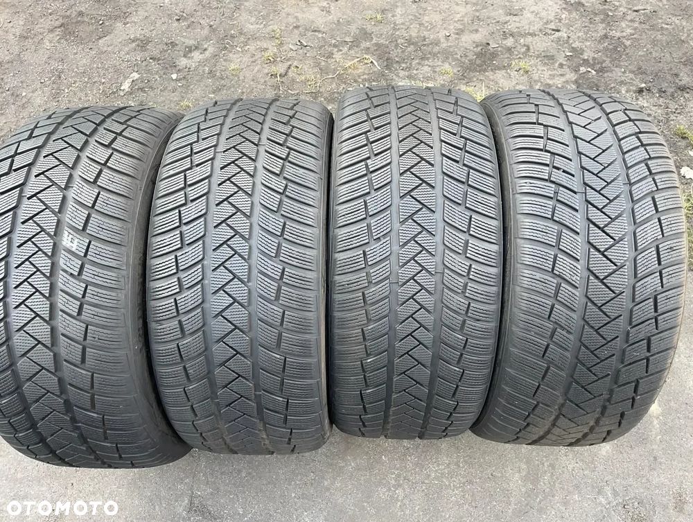 Vredestein WintracPro 285/40 R22 110 W - 1