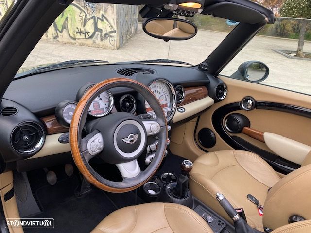 MINI Cabrio One - 12