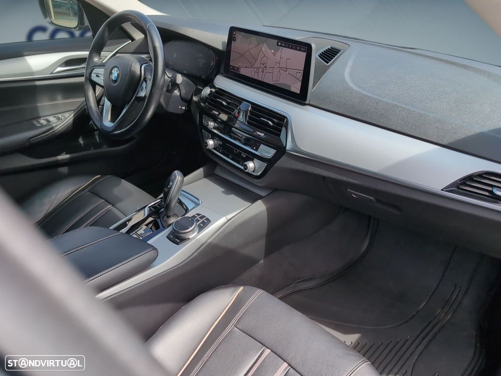 BMW 520 d Line Luxury Auto - 18