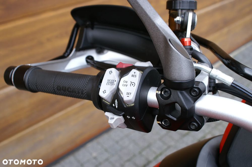 Ducati Multistrada - 17